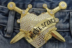 Men / Women Big Gold Metal Belt Buckle Heart Bling Silver Rhinestone Love Stinks