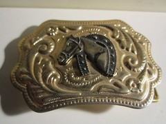 VINTAGE HORSE AND HORSE SHOE THEME BELT BUCKLE – GW-26