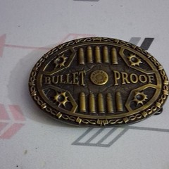 Men&rsquo;s Western « Bullet Proof » Bullet Pattern Metal Belt Buckle Gold/Black