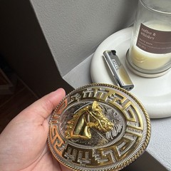 Men&rsquo;s Western Oval Belt Buckle Gold Silver Horse Head Greek Key 1.5 in