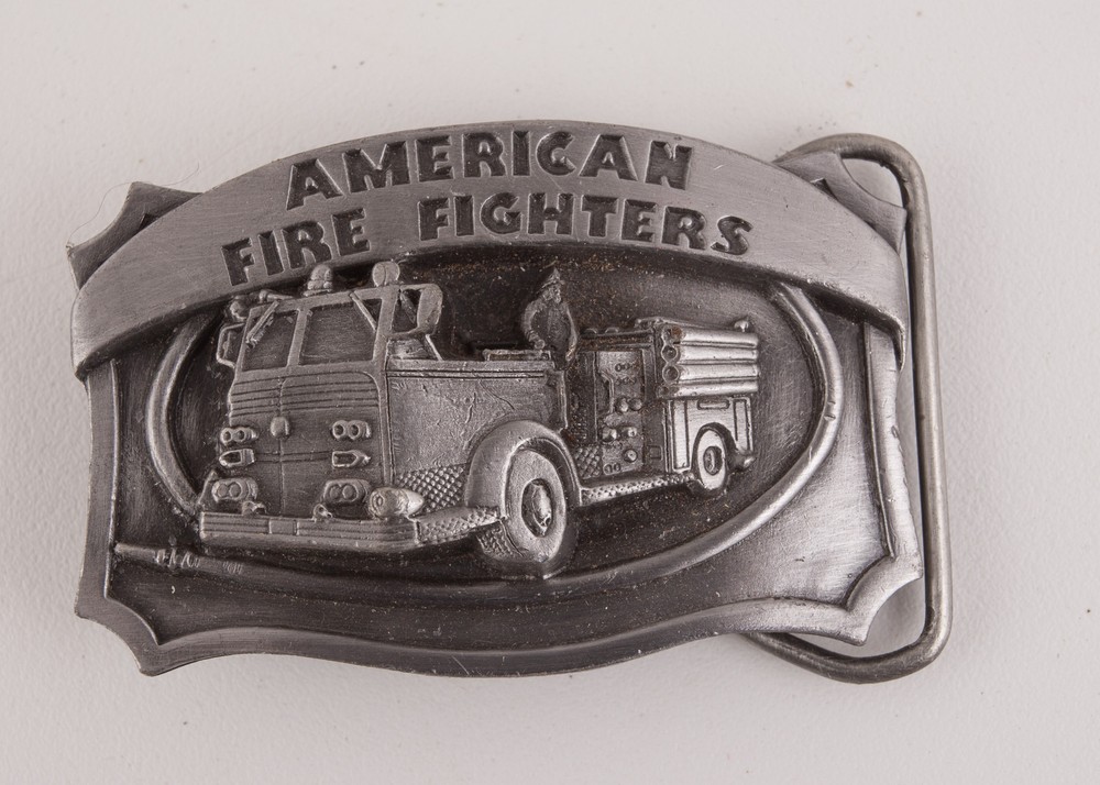 American Fire Fighters FD Belt Buckle Siskiyou Williams Oregon Pewter Truck