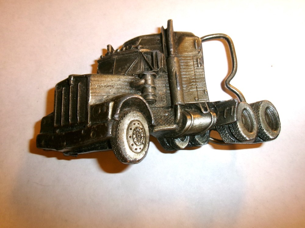 Vintage 1980 Kenworth Belt Buckle Bergamot Brass Works H-41 Semi Truck. USA L@@K