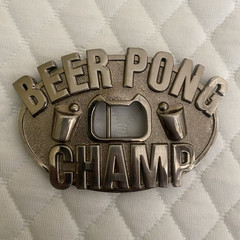 Silver Metal Beer Pong « Champ » Men&rsquo;s Clip Belt Buckle Bottle Opener 1.5 in