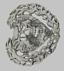 Skull Belt Buckles Silver Metal Heart Shaped Emblem Vintage Pirate Men Women