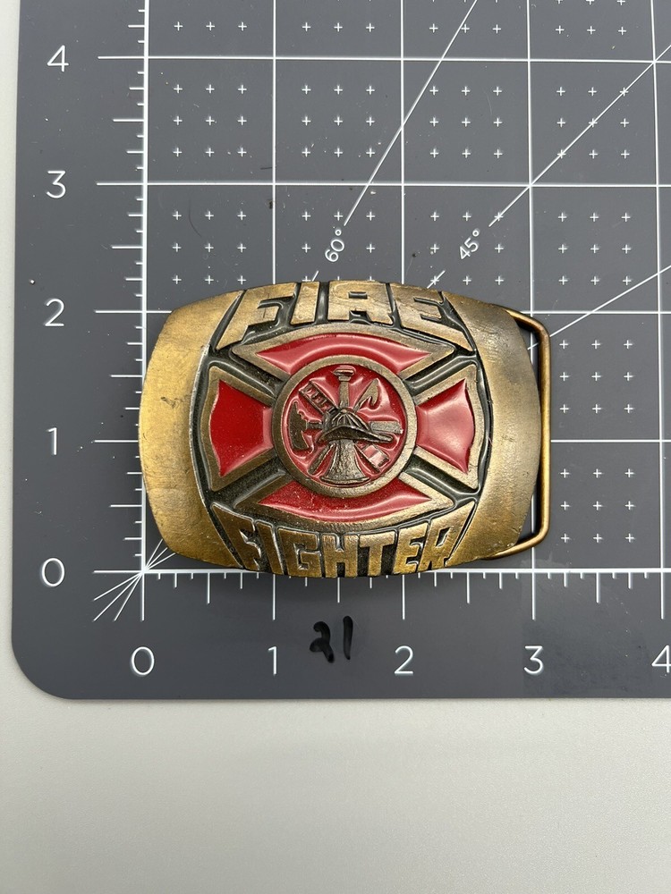 Vintage 1981 Fire Fighter Belt Buckle (21)
