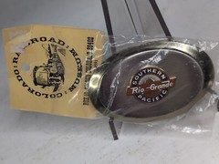 SOUTHERN PACIFIC RIO GRANDE RAILROAD Belt Buckle (Colorado RR Museum) NOS