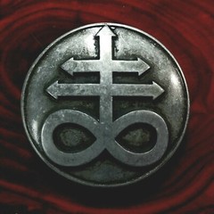 LEVIATHAN CROSS belt buckle