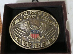 CODY JAMES MEN&rsquo;S Guns Money Freedom You Keep the Change Belt Buckle New Boxed 4&Prime;
