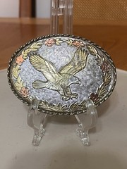 VINTAGE EAGLE TWO TONE SILVER & BRASS TONE BELT BUCKLE SIGNED W/USA ON THE BACK