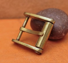 Novelty Mens Retro Brass Single Prong Pin Metal Roller Belt Buckle 32mm