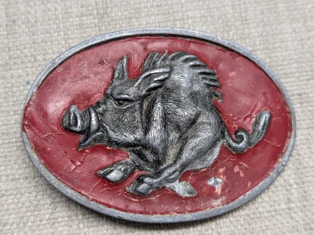 1970s-80s vintage ARKANSAS belt buckle RAZORBACKS wild pig WESTERN cowboy