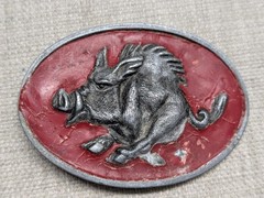 1970s-80s vintage ARKANSAS belt buckle RAZORBACKS wild pig WESTERN cowboy