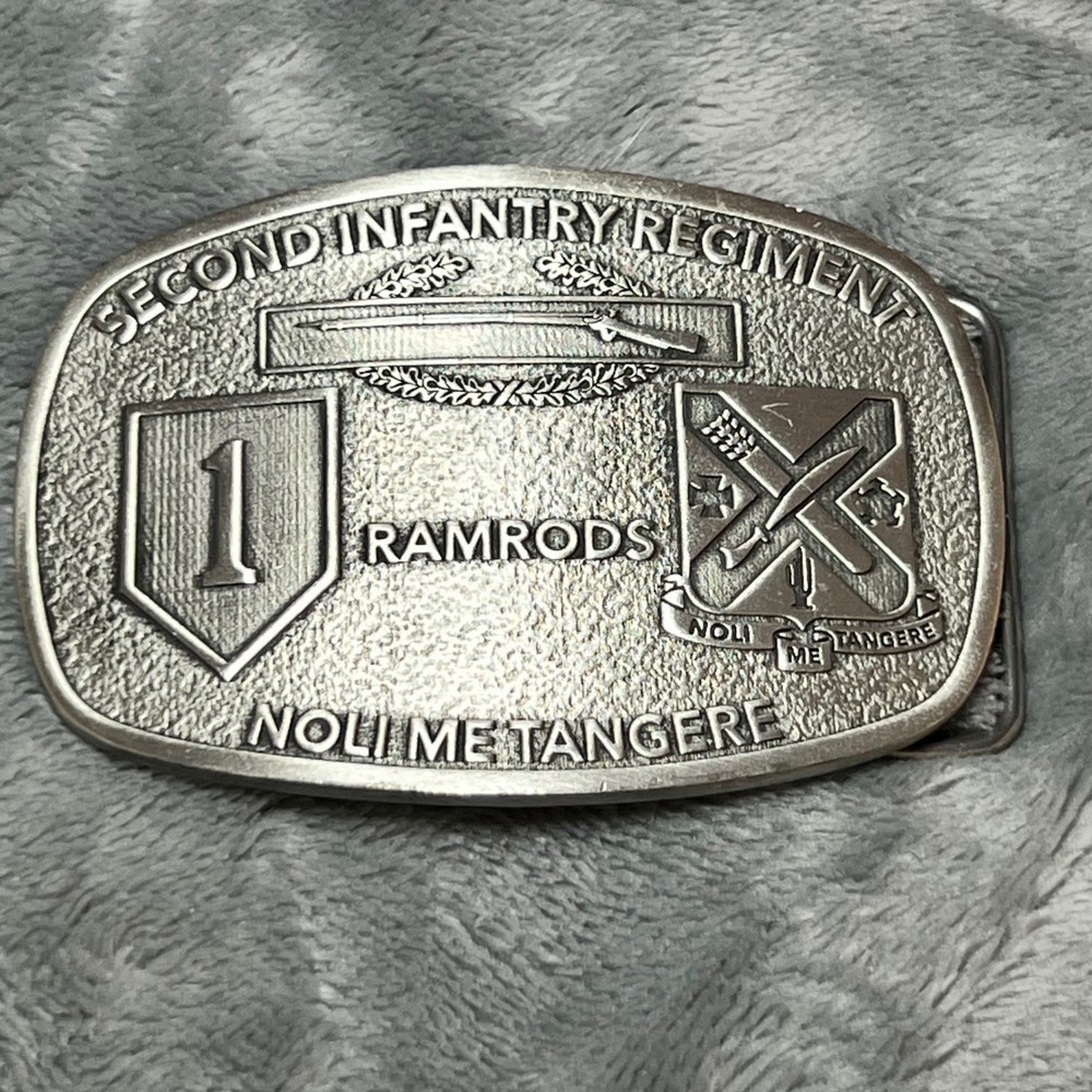 2nd Infantry Regiment Ramrods Belt Buckle Silver Tone 3.5×2.5 Inches Military GI