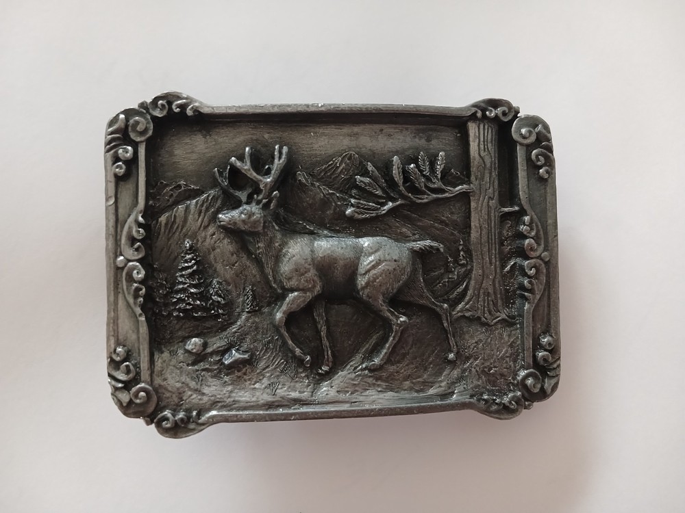 Siskiyou Pewter Deer Belt Buckle USA Wildlife Hunting Rustic