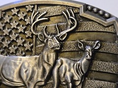 DEER HUNTING BUCK HUNTER / AMERICAN FLAG Metal Belt Buckle