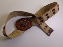 VTG RARE HUGO BOSS LEATHER NATIVE AMERICAN INDIAN CHIEF HEAD BELT BUCKLE 42,9&Prime;