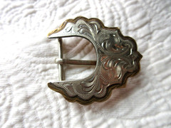 DALE CHAVEZ DESIGN BY VTG BELT BUCKLE SILVER W/COPPER EDGE 2.5&Prime; X 2.5&Prime; SIGNED