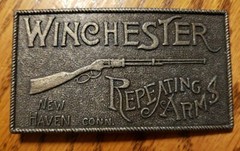 VINTAGE WINCHESTER REPEATING ARMS NEW HAVEN CONN. METAL BELT BUCKLE 4 »