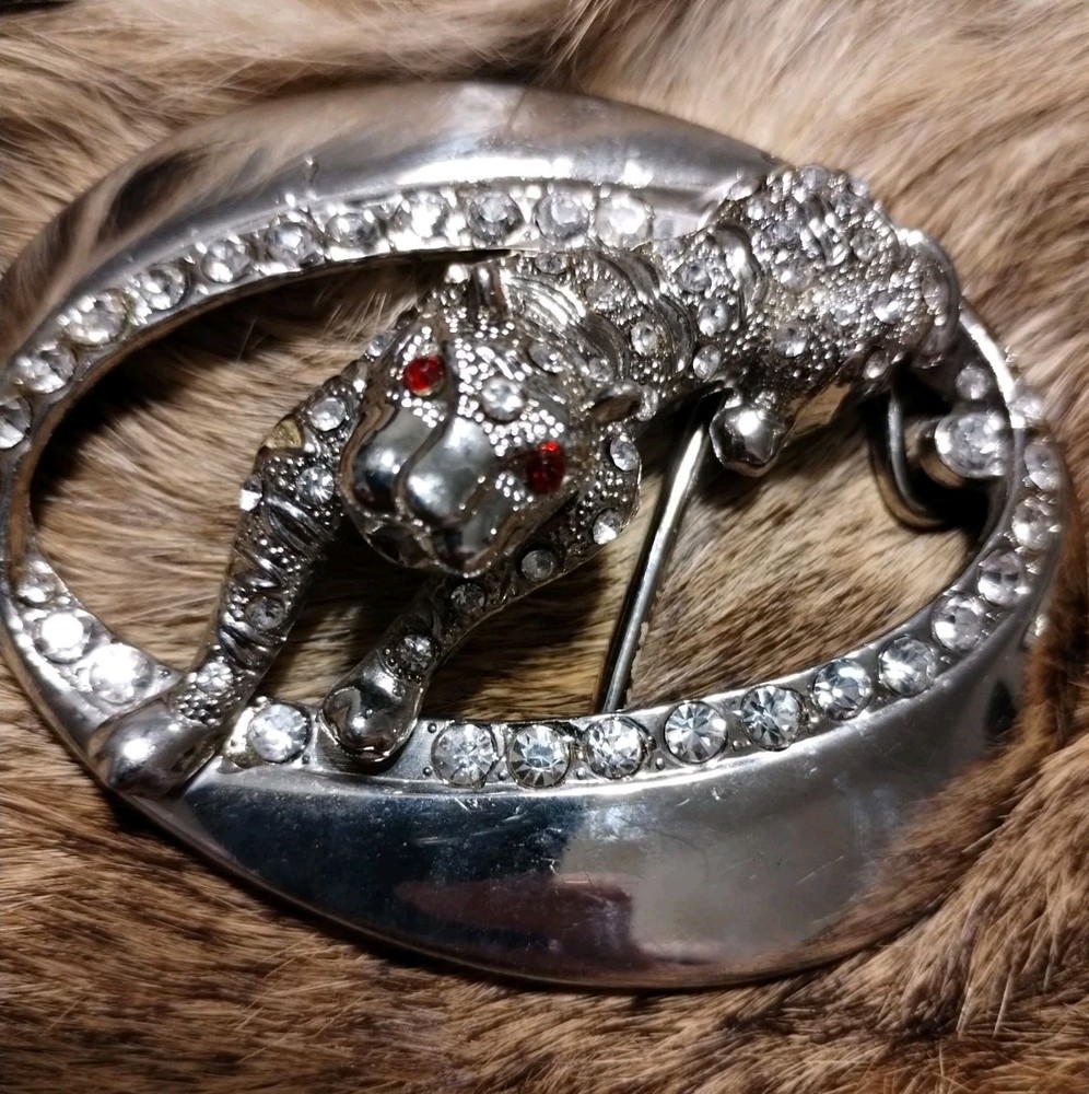 Belt Buckle Big Cat Jaguar Panther Leopard Silver Rhinestone Ruby Eyes 3&Prime; Wide