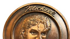 Vintage Michael Jackson Belt Buckle Glittering Glove Fits 1 1/4&Prime; Belt 1984