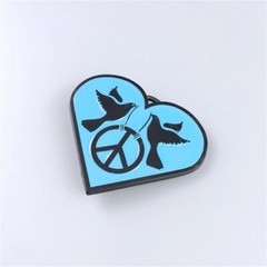 Heart With Peace Sign Blue Enamel Belt Buckle Boucle de ceinture
