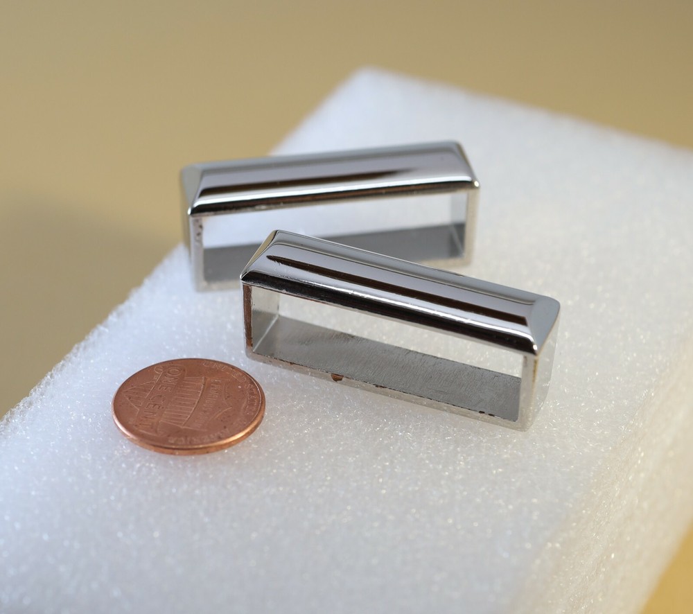 New 1 3/8&Prime;, 35mm belt keepers(#40B) 2pcs for man/women silver nickel color USA