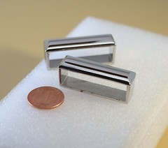 New 1 3/8&Prime;, 35mm belt keepers(#40B) 2pcs for man/women silver nickel color USA