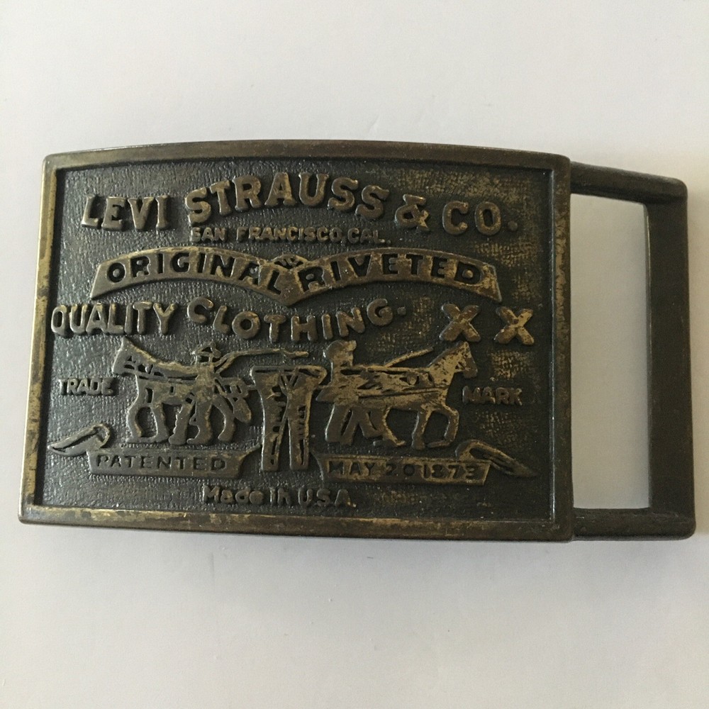 Vintage Rare Levi’s Jeans Belt Buckle Bronze Cowboy Casual Collector Brass