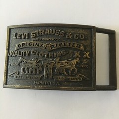 Vintage Rare Levi’s Jeans Belt Buckle Bronze Cowboy Casual Collector Brass