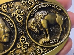 WESTERN BUFFALO NICKEL 5 CENTS Metal Belt Buckle (BRASS LOOKING)