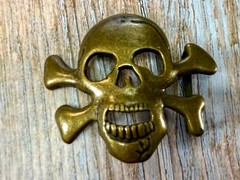 Creepy Skull Crossbones See-Trough Halloween Cutout Belt Buckle For 1.25&Prime; Belt