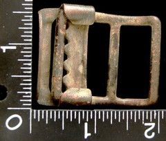 NA04133 VINTAGE ***MILITARY STYLE*** BRASSTONE BELT BUCKLE
