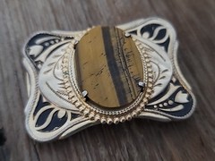 Vintage Brown Tiger Eye Country Western Mens Cowboy Belt Buckle 3&Prime; Gold Tone VGC