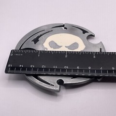 PUNISHER THROWING STAR BELT BUCKLE Silver Tone PEWTER Black And White Enamel