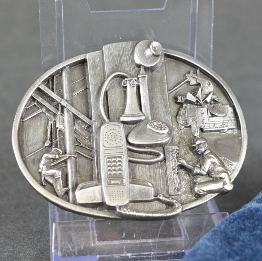 MINT Communications & Telephone 1988 Siskiyou Belt Buckle Z-50 Pewter w/ Pouch