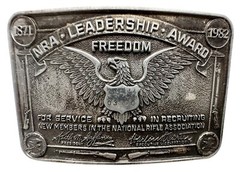 1980s NRA LEADERSHIP AWARD FOR SERVICE IN RECRUITING SILVER METAL BELT BUCKLE