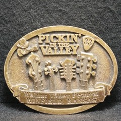 WJ15156 VINTAGE 2004 **WALNUT VALLEY FESTIVAL** BLUEGRASS MUSIC MENS BELT BUCKLE