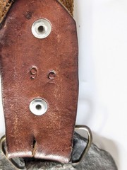 1978 Bergamot Bear in Stream w Fish, Solid Brass Belt Buckle w Leather Belt 36&Prime;