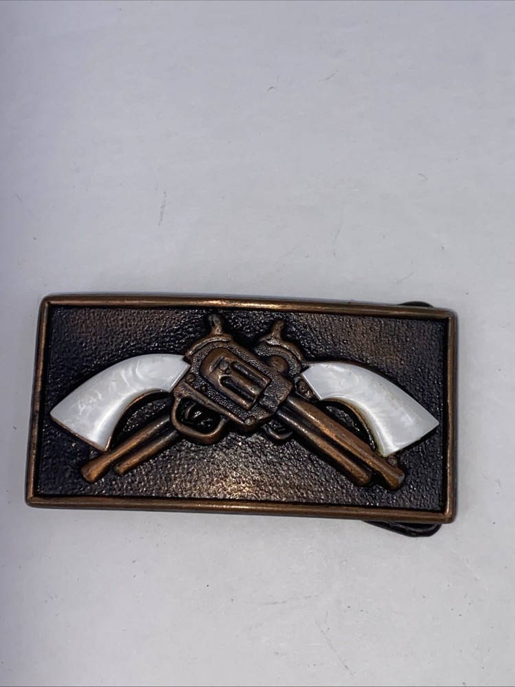 Copper Color Western 3&Prime; Belt Buckle Revolver Guns Rodeo Cowboy Cowgirl Unisex