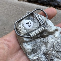 Free & Easy « Slippery When Wet » Tanside Belt Buckle 1992 Dragon Collection B28