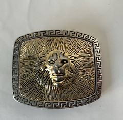 Lion Head Detailed Roman Fountain Animal Belt Buckle Buckles