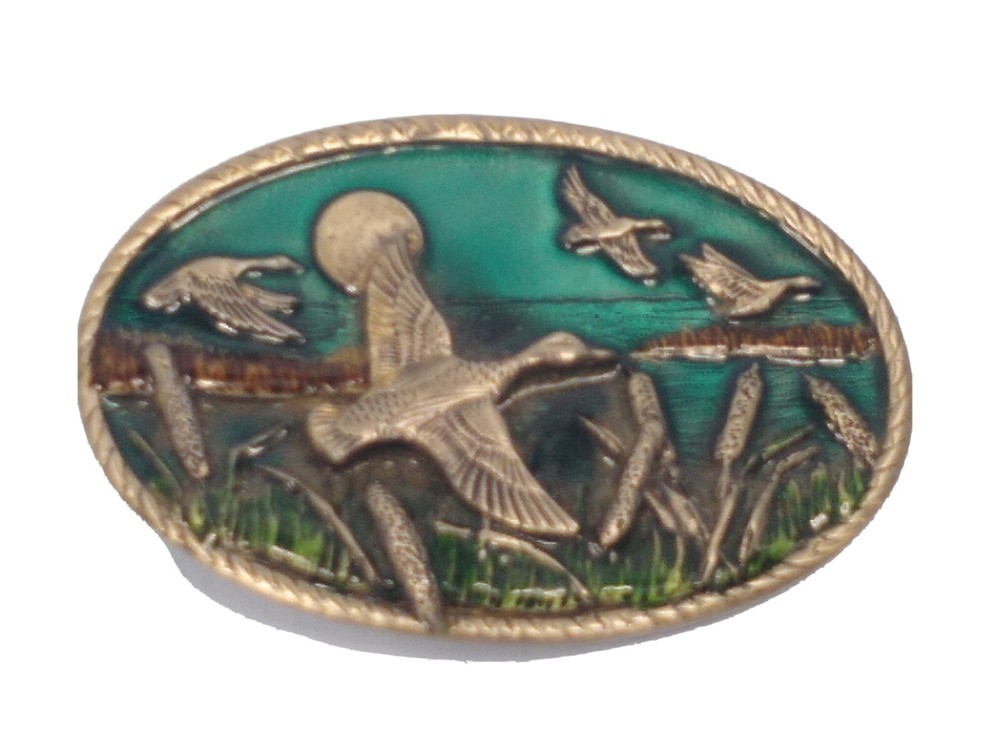 Flying Ducks Western Heavy Oval Painted Silver 3.5 X 2.5 inches Belt Buckle