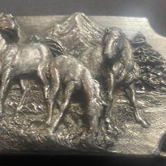 Siskiyou 1989 3-D Belt Buckle Horses Q-35 Brass Buckle w/ Metal Loop USA Made
