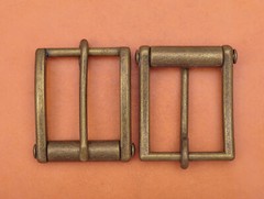Novelty Mens Retro Brass Single Prong Pin Metal Roller Belt Buckle 1-1/2&Prime;