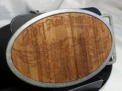 Belt Buckle Silver Tone Hart & Huntington Tattoo Co. Etched Wood Skull Wings
