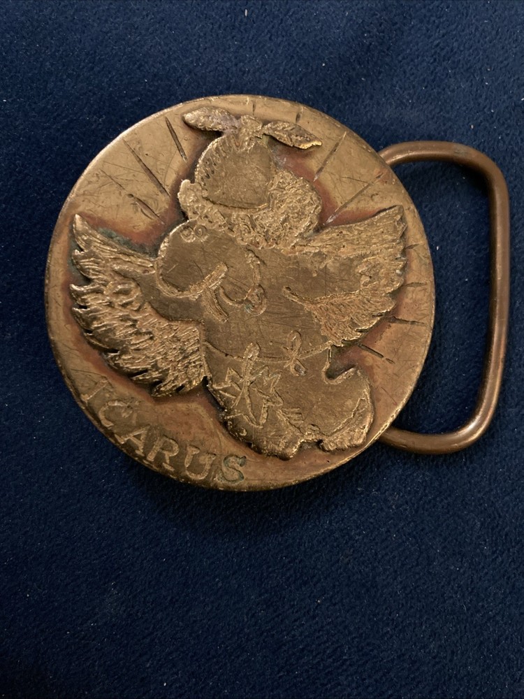 Icarus Belt Buckle * 70s * Cartoon
