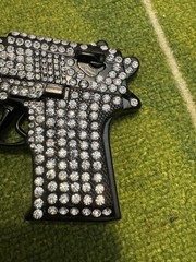 Men&rsquo;s Rhinestone Pistol Gun Belt Buckle Black & Silver Tone Metal Western