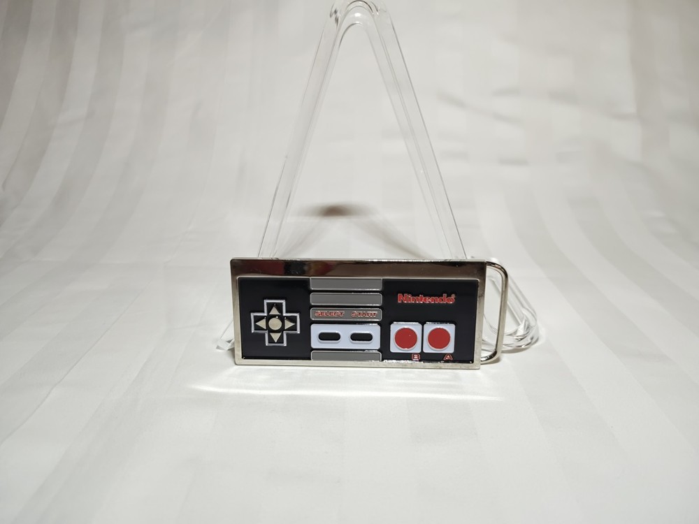 Nintendo NES Controller Video Game cutout Belt Buckle Metal Vintage 2003
