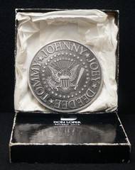 XA13174 *NOS* VINTAGE 2005 *RAMONES ROCK BAND MEMBERS* FASHION MENS BELT BUCKLE