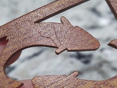GRIP6 BELT BUCKLE – NATURALIST SALMON FISH / MAHOGANY WOOD LOOK – 1.5 INCH WIDE